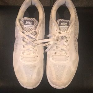 NIKE ladies Sneakers